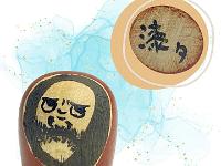 Suzuki Takashi (鈴木敬)  YOB 1994 Master Suxuki Akira - Daruma painted with lacquer coloring. Artisan has an interest in lacquerware and combines his creative passions