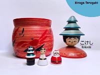 Hiraga Teruyuki (平賀輝幸)  2021 Christmas Kokeshi Ejiko with tiny Kokeshi inside.