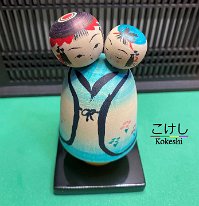 Niiyama Mayumi (新山真由美) New Style: Komori Kokeshi