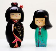 Katagami Kokeshi by Reka Toth-Vasarhelyi Artisan | Woodturner Artisan Website