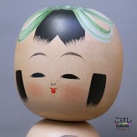 Sato Kouson (佐藤香村) Artisan | Woodturner Poem Translation: Like the tangled pattern Of the Shinobu fern-dyed cloth From the far North, For whose sake has my heart Fallen into such...